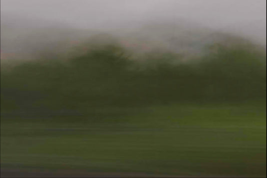 View from a train, Natur, grønt landskap i tåke, DGA, Abstrakt