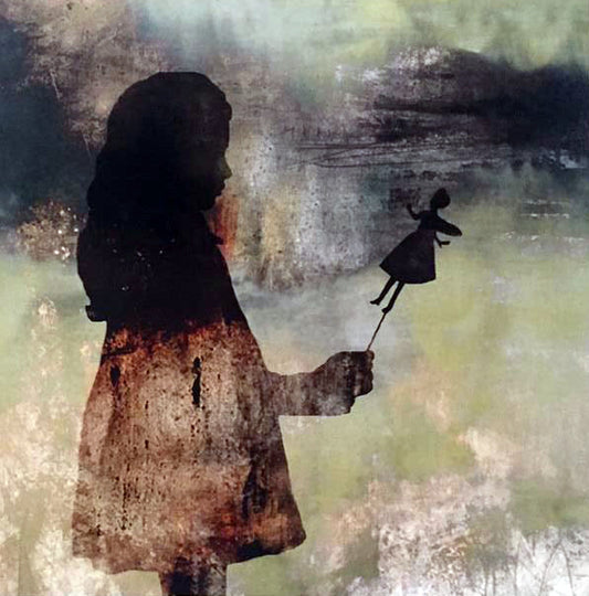 GIRL WITH A DOLL, håndkolorerte trykk
